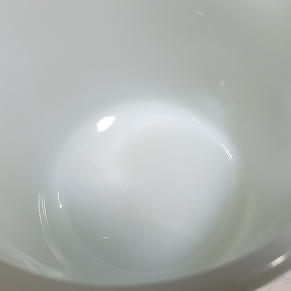 Pair of Anchor Hocking 'D Handle' Milk Glass Mugs Style 1212 - Picture 4 of 10